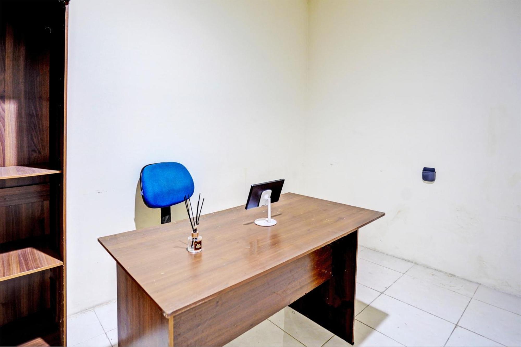 Oyo 93112 Garden Homestay 3 Merlion Сурабая Экстерьер фото